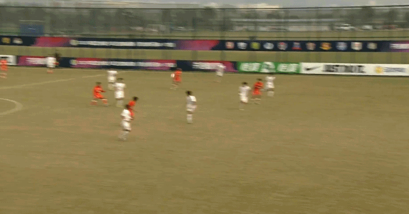 2023中国足坛最后一项冠军 | U17联赛周海滨率队捧杯